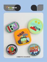 کالکشن جیبیتز طرح ون لایف برای تزئین کفش کراکس برند کوهبر