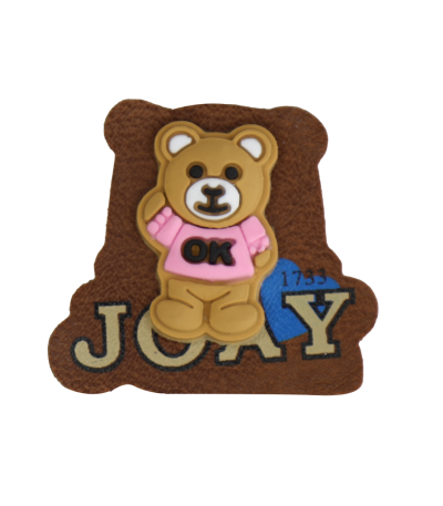 خرید مارک لباس چرمی با طرح خرس ok و نوشته ژلاتینی، تولید برند کوهبر