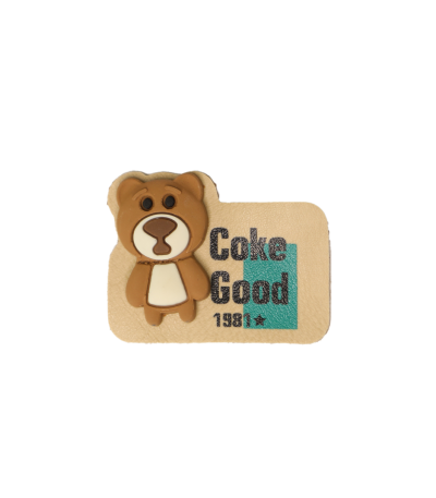 مارک لباس ترکیبی با جیبیتز طرح خرس اتیکت چرم و سیلیکون با کیفیت تولید کوهبر برای پوشاک عمده