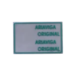 مارک ژلهای Ariaviga با نوشته برجسته ژلاتینی روی چرم، مناسب دوخت روی لباس و کیف.