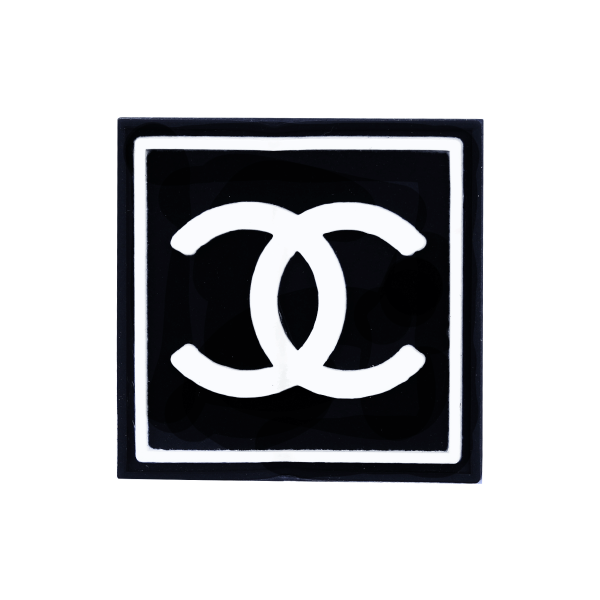 مارک ژلاتینی chanel با طراحی شفاف و براق، مناسب برای نصب روی لباس و اکسسوری، محصول برند کوهبر