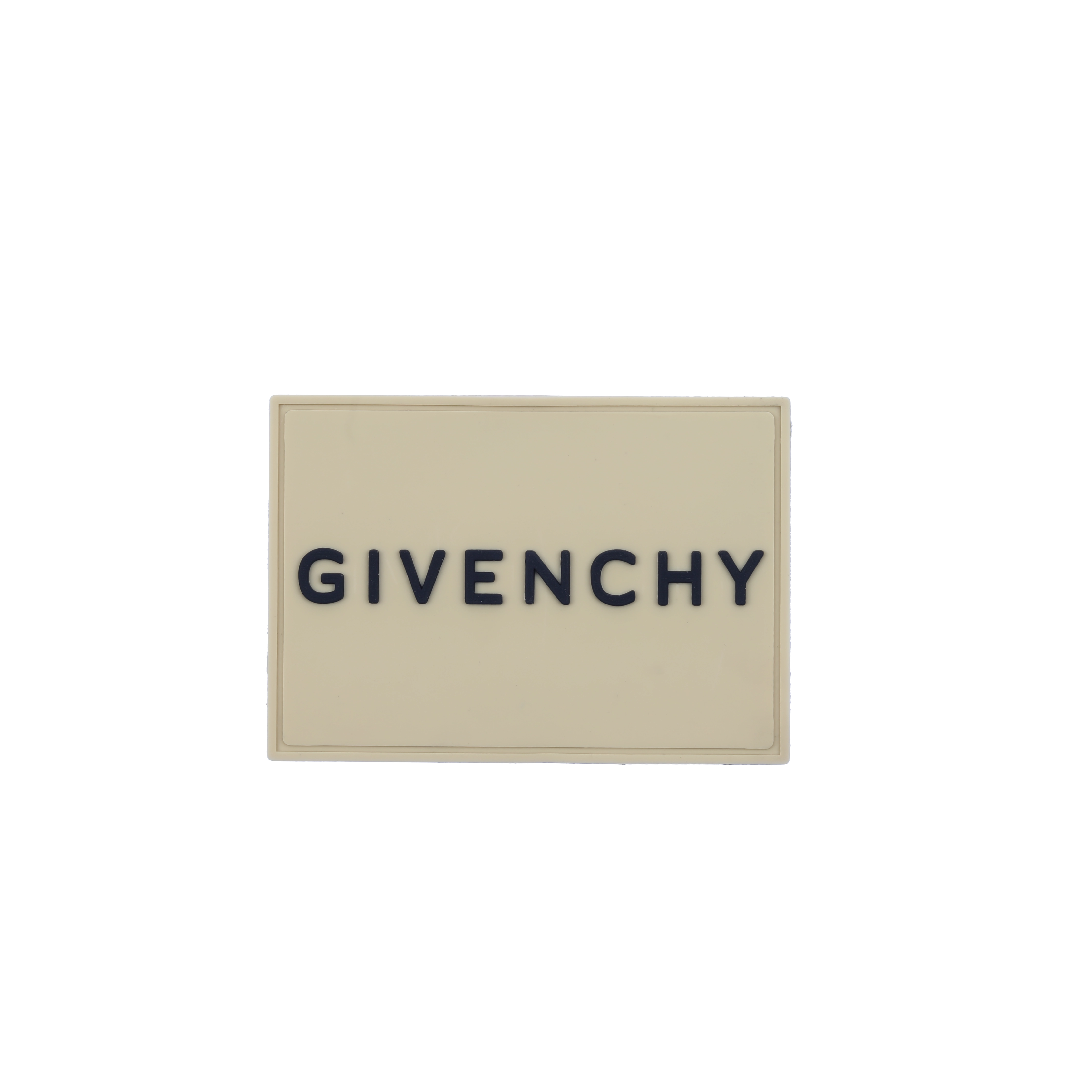 مارک ژلاتینی Givenchy روی پایه چرمی مناسب دوخت روی لباس و اکسسوری