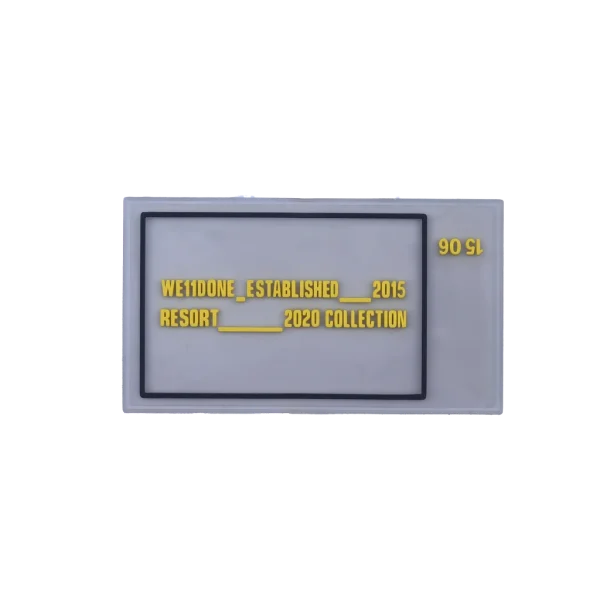 مارک ژلاتینی welldone با طراحی برجسته و پیام انگیزشی مناسب پوشاک اسپرت و کژوال