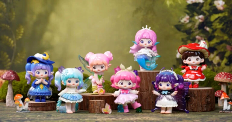 Nommi-World-Regular-Little-World-Series-Cover