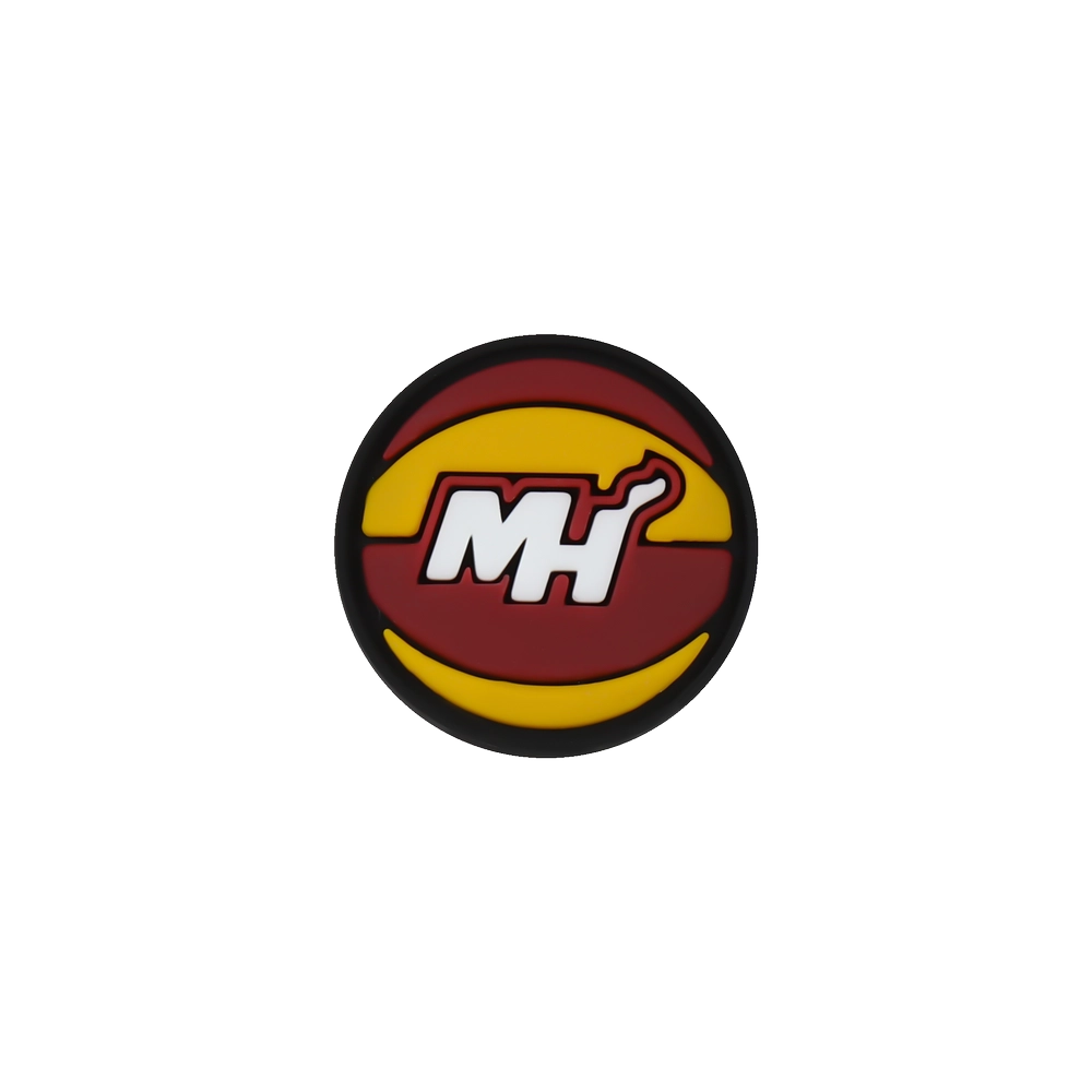 جیبیتز Miami NBA برند کوهبر، مدل اسپرت سیلیکونی الهام‌گرفته از فضای بسکتبال. مناسب تزیین کراکس و اکسسوری‌ها. فروش عمده جیبیتز بسکتبالی با قیمت مناسب.