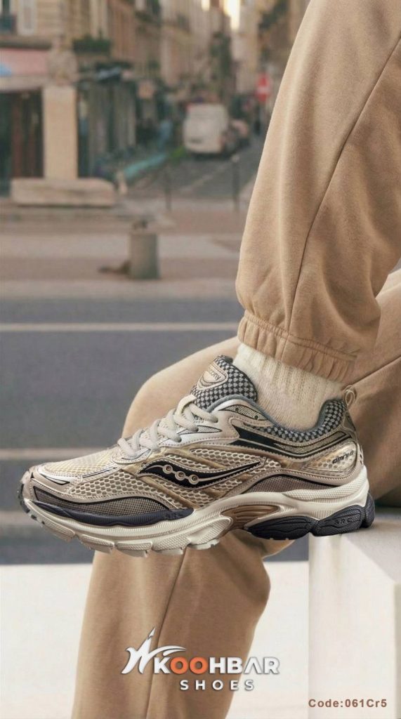 saucony cream story2.png